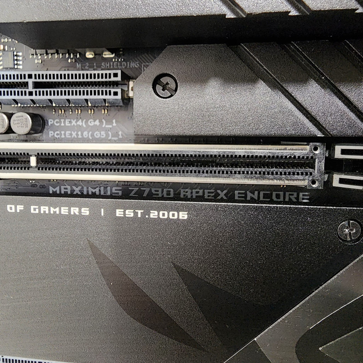 ASUS ROG MAXIMUS Z790 APEX ENCORE