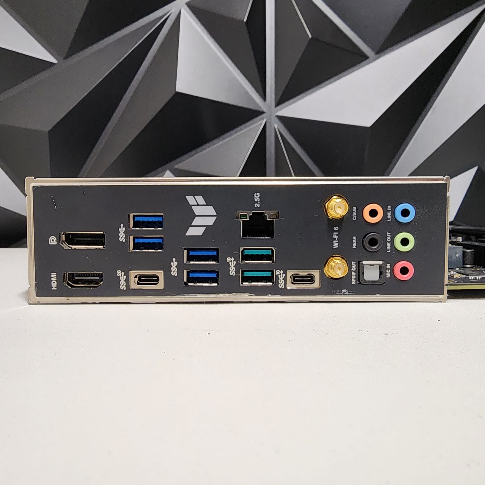 ASUS TUF GAMING Z790-PLUS WIFI D4