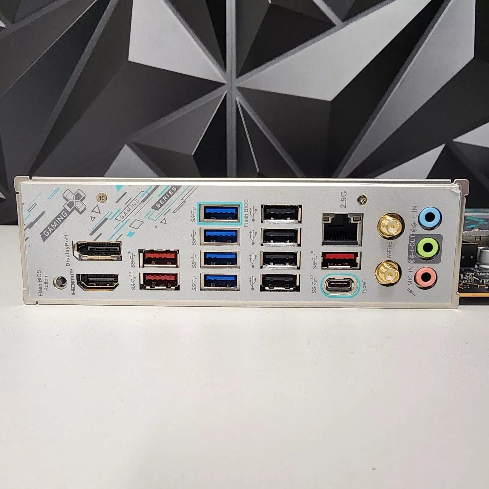 MSI X670E GAMING PLUS WIFI