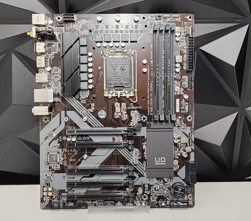 GIGABYTE B760 DS3H AC DDR4