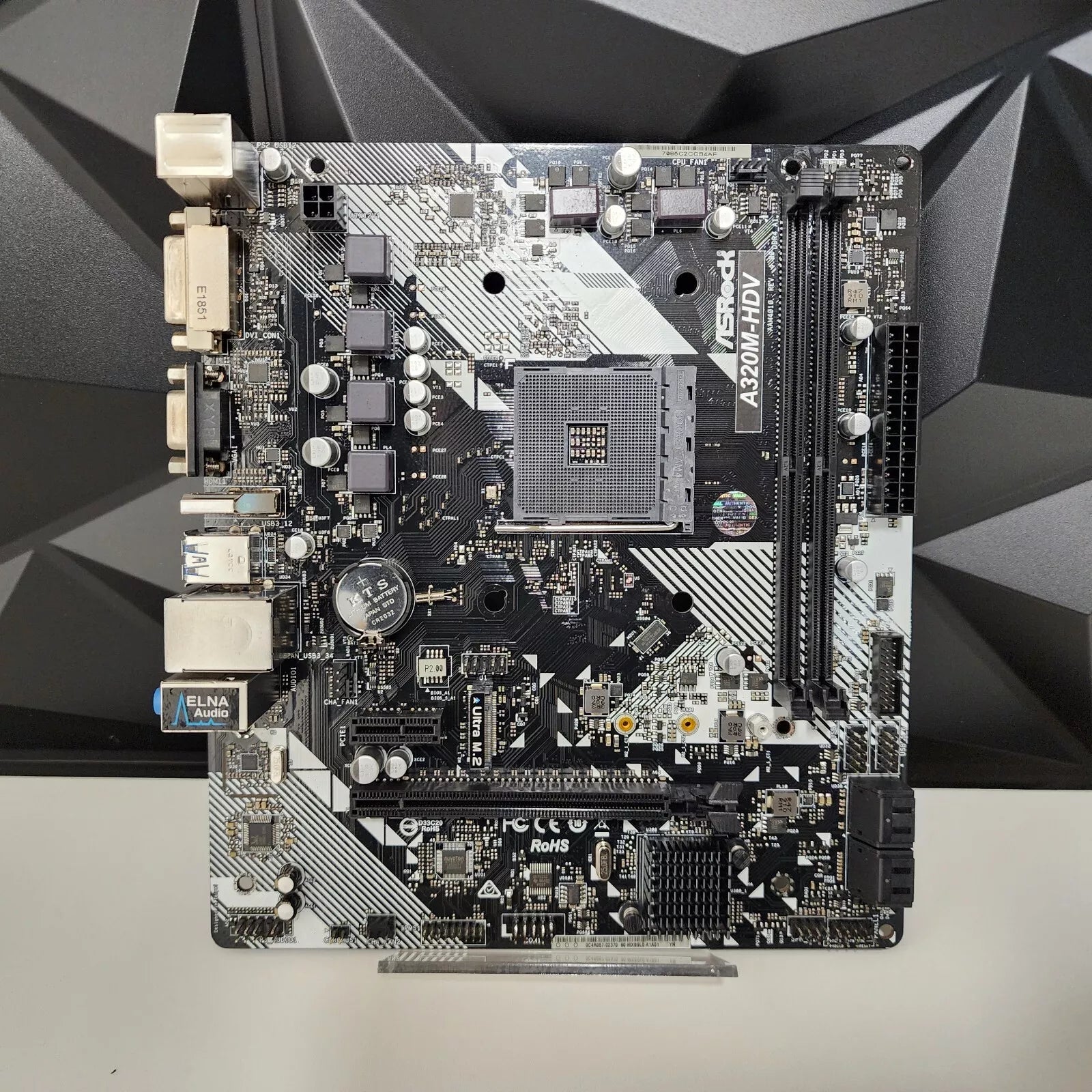 ASROCK A320M-HDV ASROCK A320M-HDV