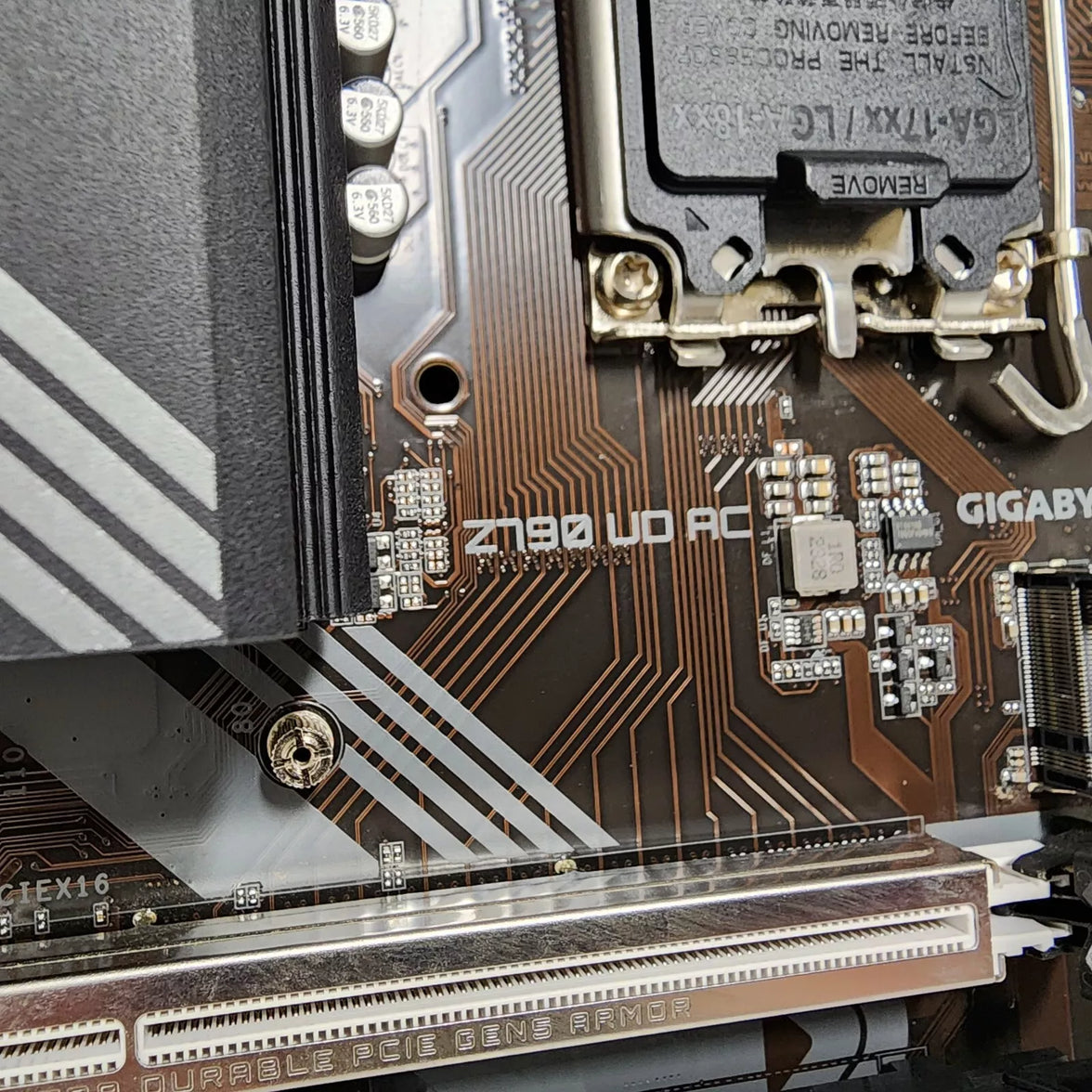 GIGABYTE Z790 UD AC